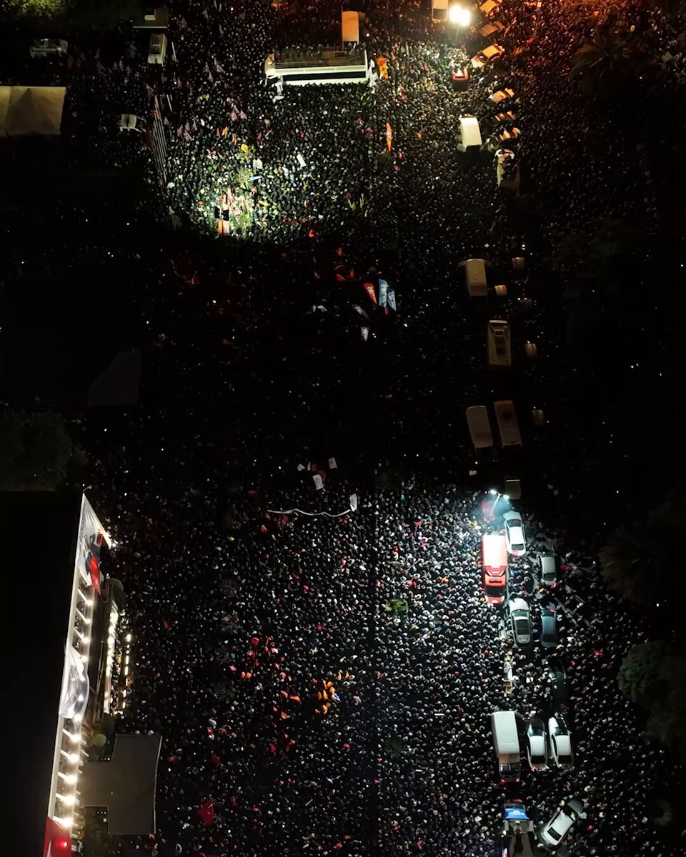 İstanbul Büyükşehir Belediye Başkanı İmamoğlu'ndan
