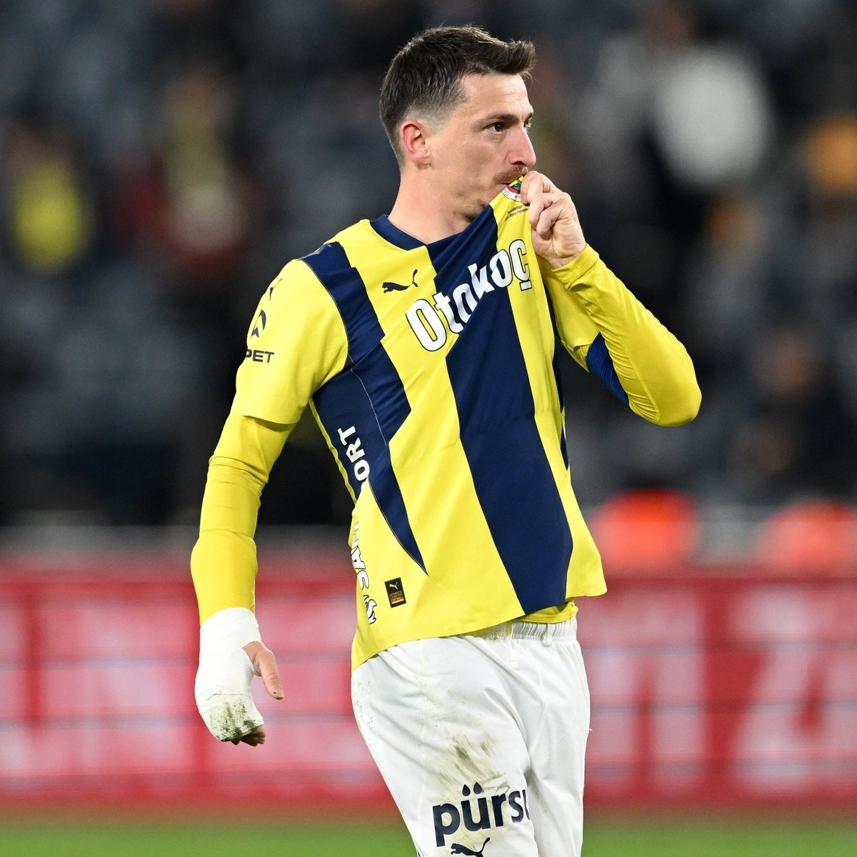 Mert Hakan Yandaş ve Ersen Dikmen'in WhatsApp Konuşmaları Yayınlandı