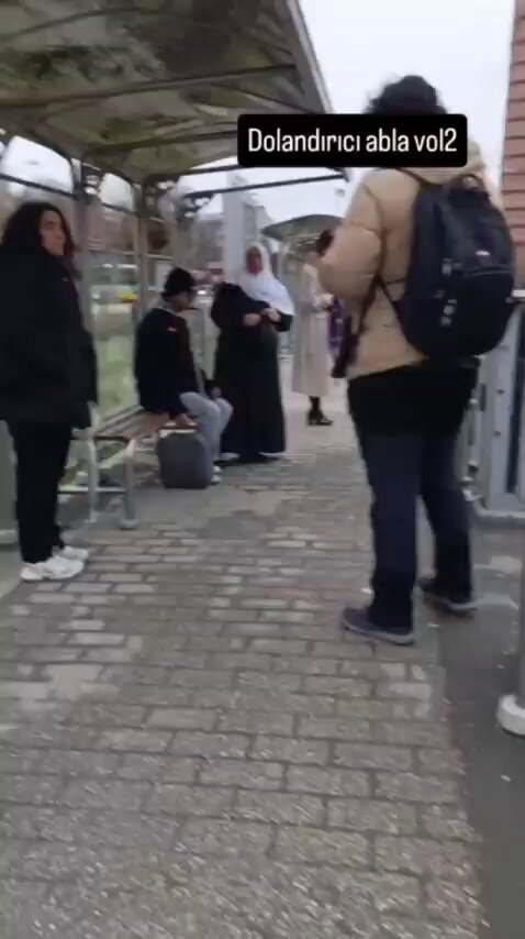 Maskeli Dilencilerin Dolandırıcılık Yöntemi Kayıt Altına Alındı