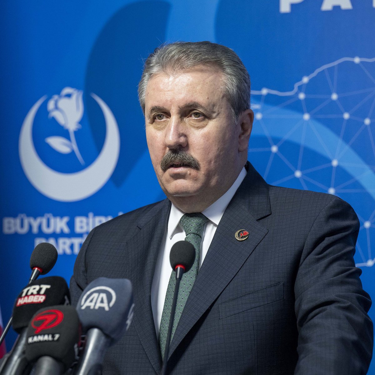 Destici'den Kadınlar İçin Günlük 6 Saat Çalışma Önerisi