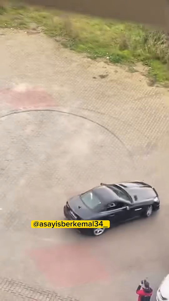 İstanbul'da Özel Hastane Çalışanlarının Otoparkta Drift Skandalı