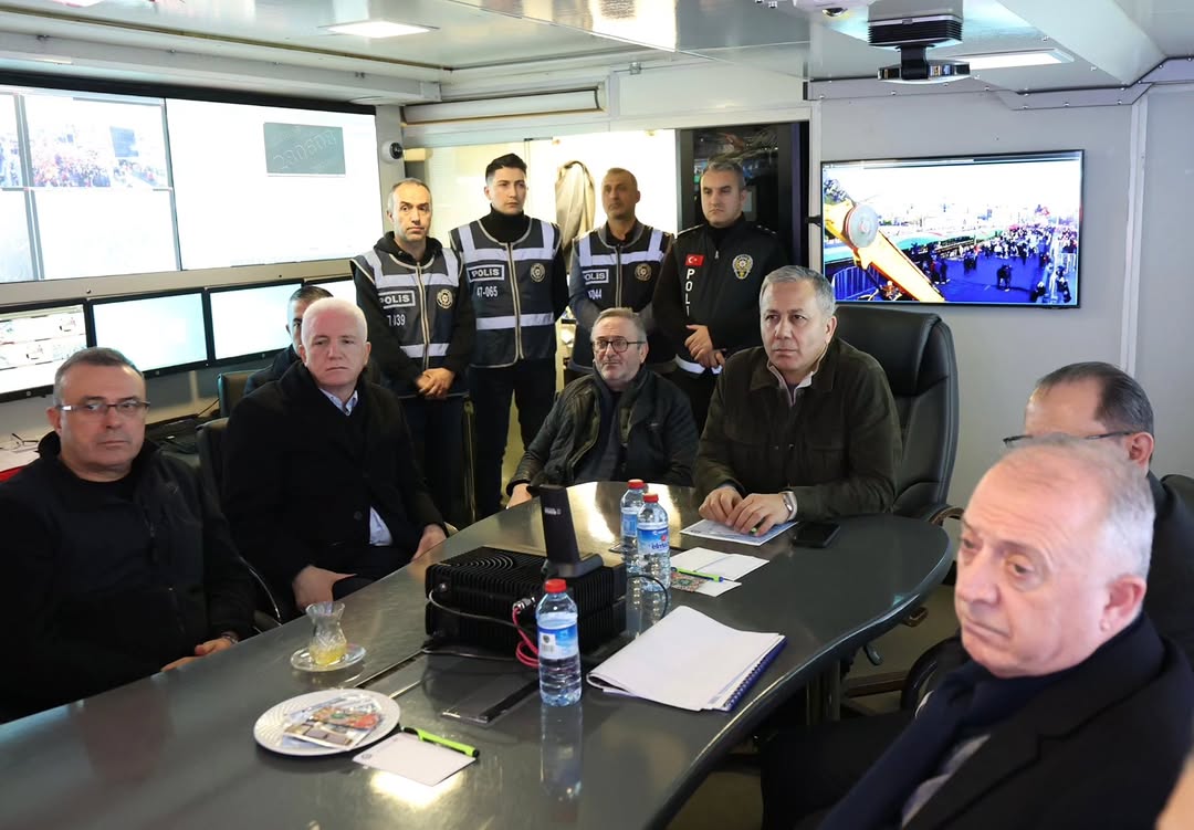 Galata Köprüsü'nde Filistin'e Destek için Güvenlik Önlemi