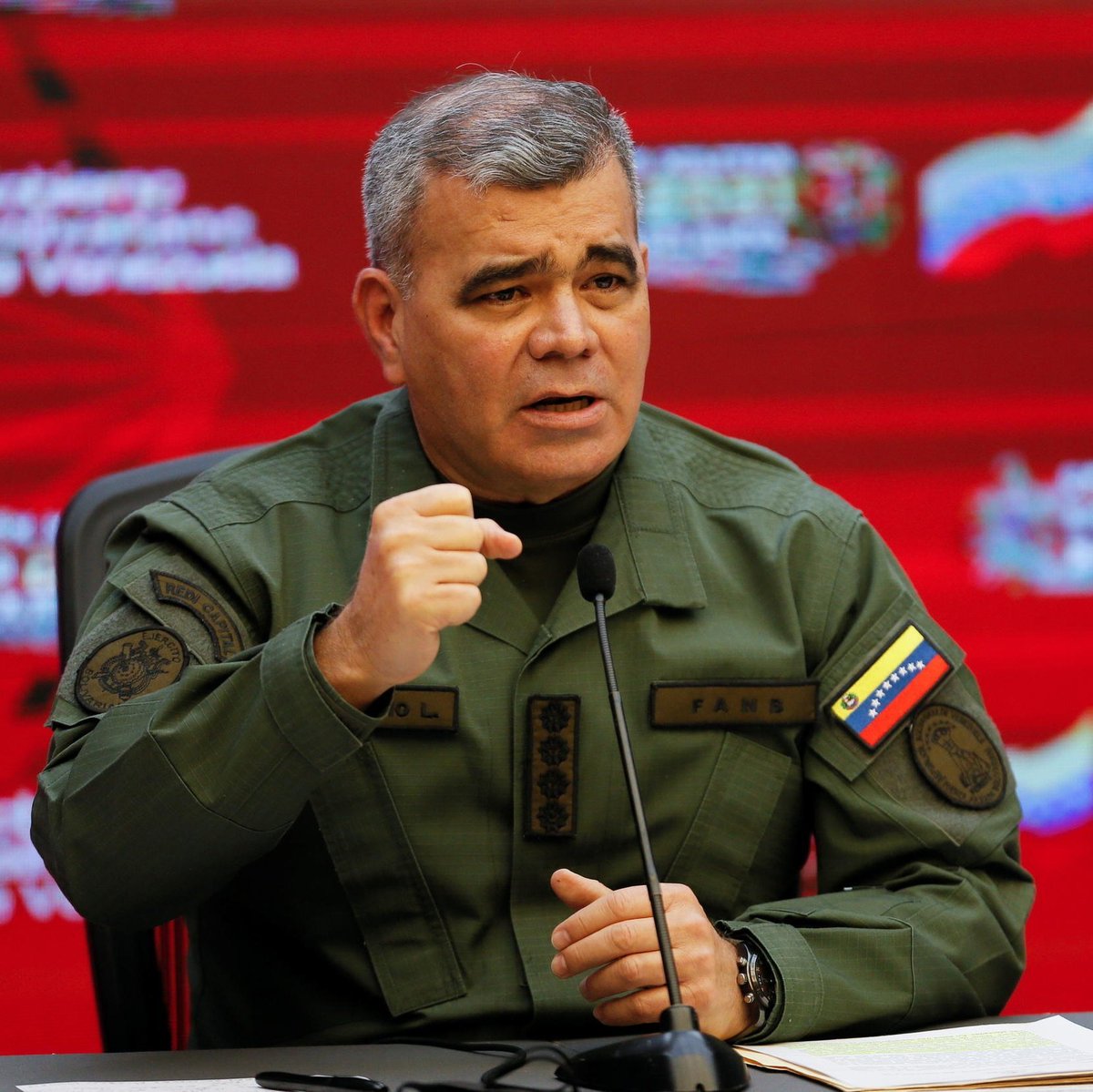 Venezuela Ordusu Tüm Mevzilerinde Konuşlandı