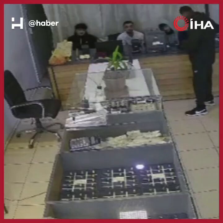 Hatay'da Kuyumcu Soygunu: 3 Kilo Altın Çalındı