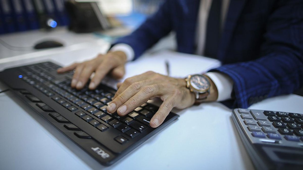 2025 Yılında Memur Maaşlarına Enflasyon Düzeltmesiyle Zam Geliyor