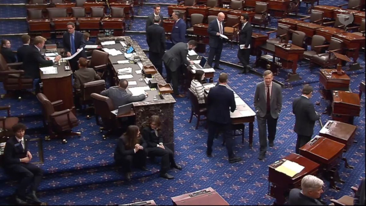 ABD Kongresi'nden Trump'a Venezuela Operasyonlarına Darbe