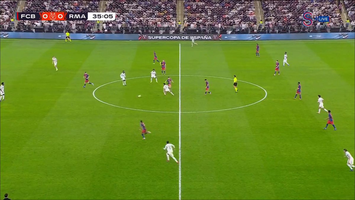 Raphinha'nın Şık Golü Barcelona'ya Finalde Önemli Avantaj Sağladı