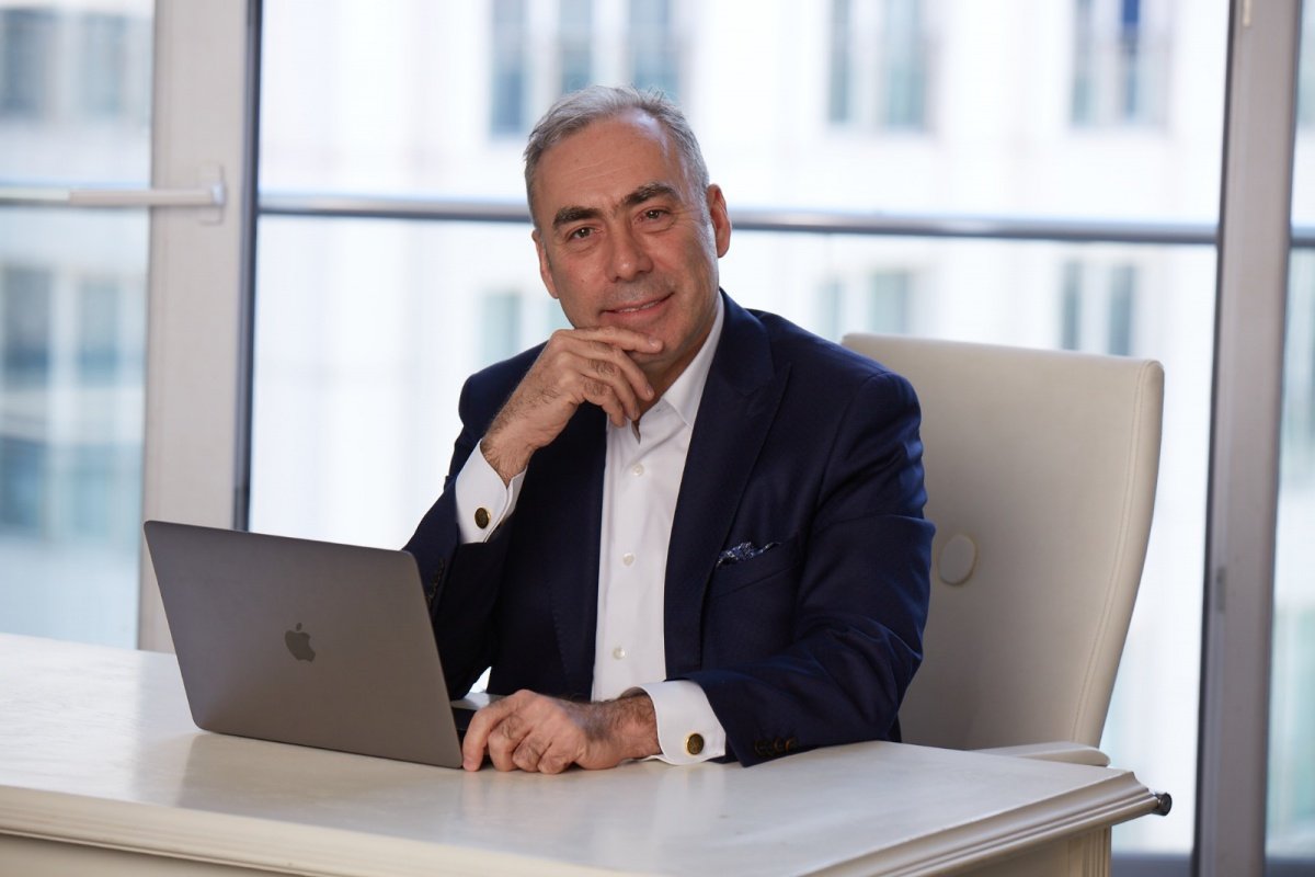 Eyüp Sabri Tuncer Yönetim Kurulu Başkanı'ndan Gayrimenkul Yatırımı ve Kul Hakkı Uyarısı