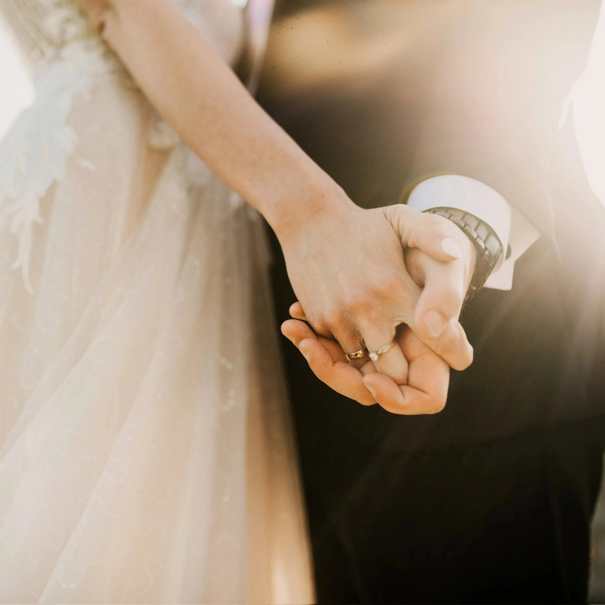 Polonya'da Evlilik Cüzdanlarında Cinsiyet İbareleri Kalkıyor