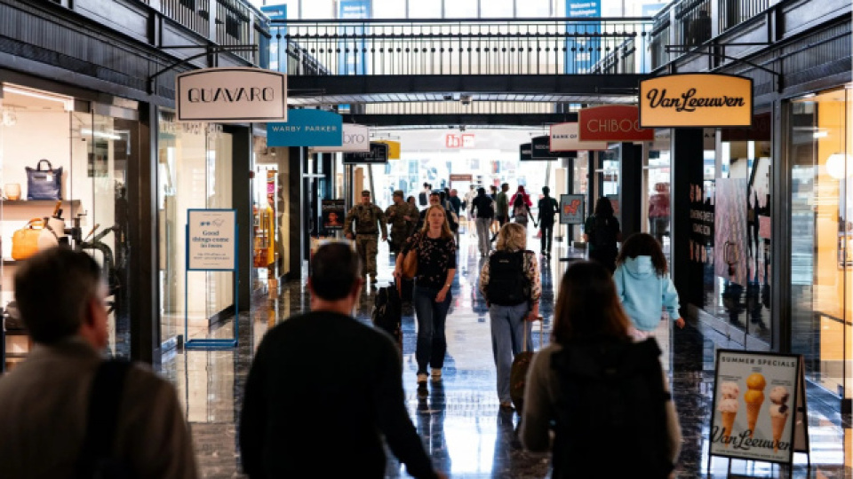 ABD'de Tüketici Güveni Ocak Ayında Beklentilerin Üzerinde Zirveye Ulaştı