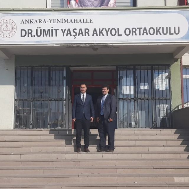 Yenimahalle İlçe Millî Eğitim Müdürü Veli Karakuş, Dr. Ümit Yaşar Akyol Ortaokulu'nu Ziyaret Etti
