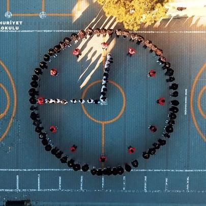 Kalecik Cumhuriyet Ortaokulu 10 Kasım'da Atatürk'ü Anma Programı Düzenledi