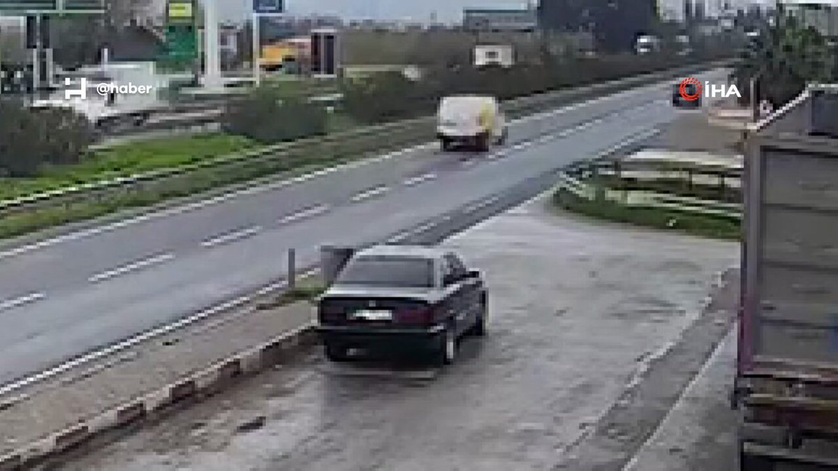 İzmir Menemen'de Motosiklet Kazasında 14 Yaşındaki Genç Hayatını Kaybetti