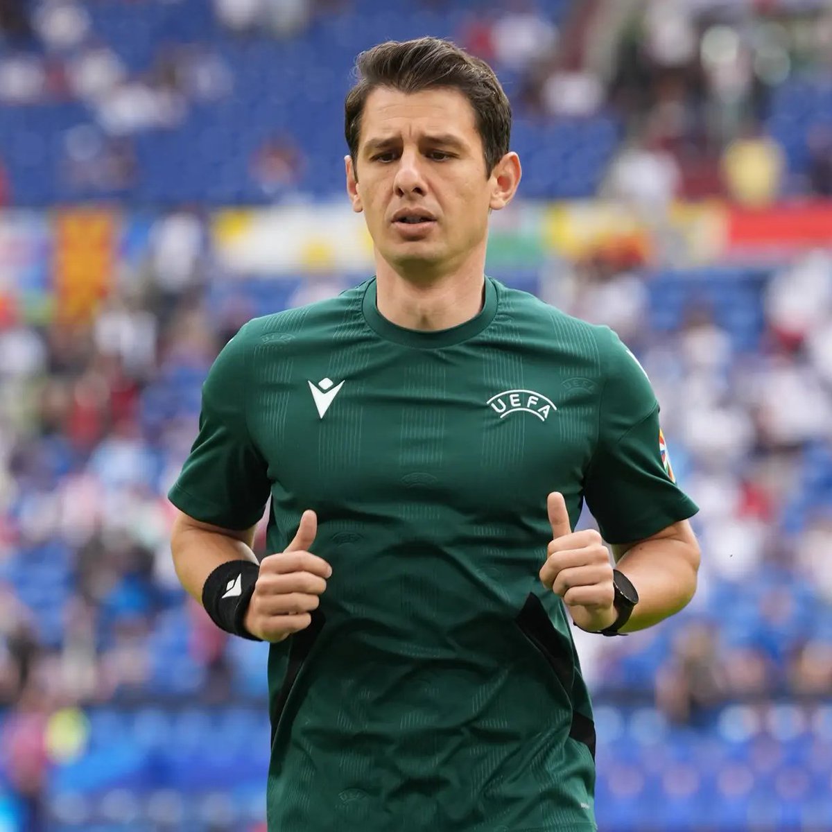 Türk Hakem Halil Umut Meler'in Tartışılan Kararı Avrupa Basınında Gündem Oldu