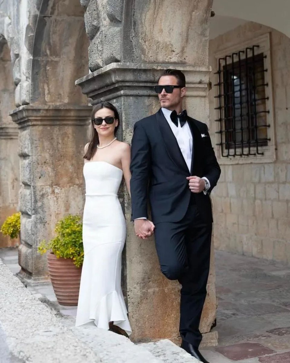 Burak Çelik ve Ece Çelik Bebek Bekliyor: Cinsiyet Belli Oldu