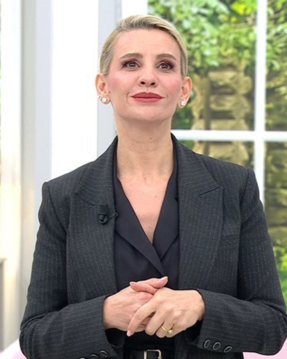 Esra Erol Programı Reytinglerde Yükselişe Geçti