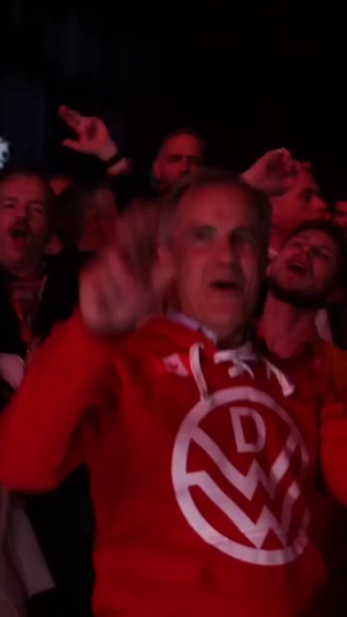 Kanada Başbakanı Mark Carney, Seçim Zaferini Coşkuyla Kutladı