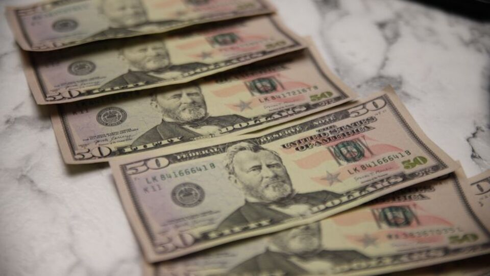 Döviz Mevduatlarında Yükseliş: Yurt İçi Yerleşiklerin Mevduatları Artıyor