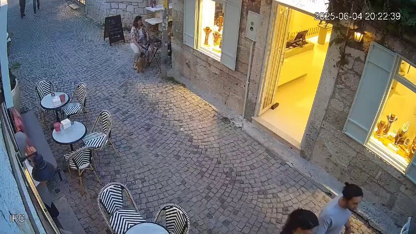 Çeşme'de Alaçatı Yat Limanı Sahibi Fatih Fil Silahlı Saldırıya Uğradı