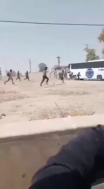 Bedeviler Dürzilere Karşı Savaş İçin Metro Turizm Otobüslerine Akın Etti