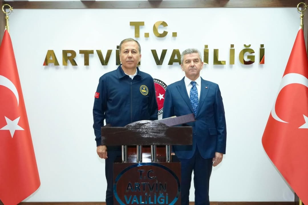 Artvin'de İçişleri Bakanlığı Ziyareti: Güvenlik ve Kalkınma Görüşmeleri