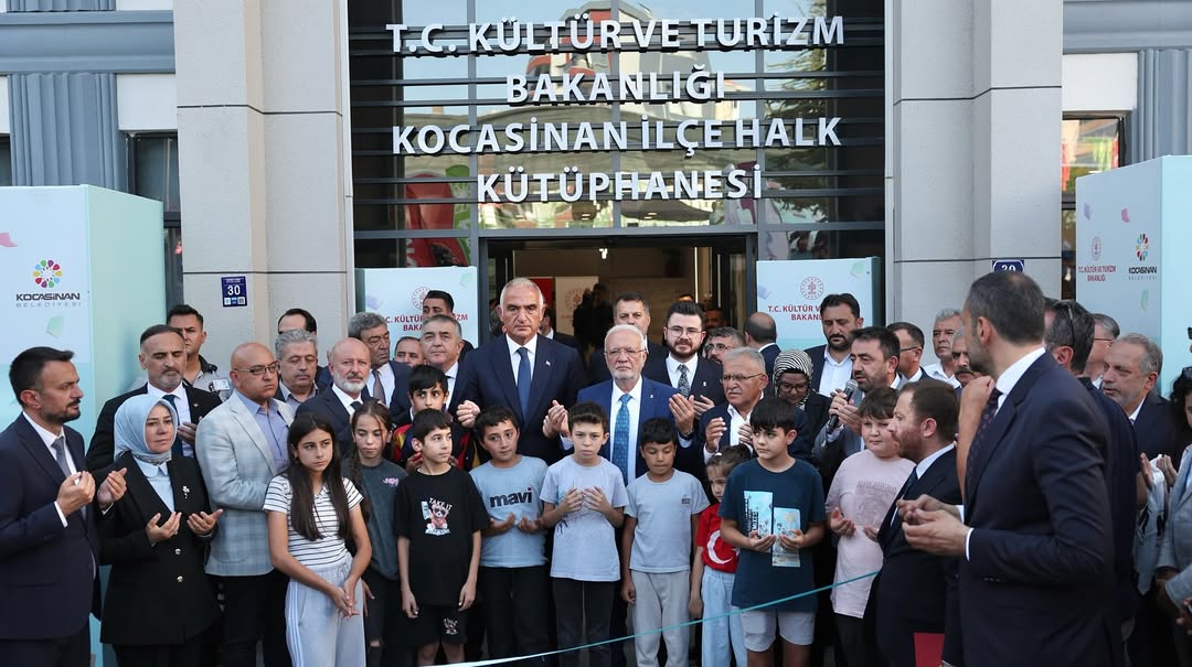 Kocasinan İlçe Halk Kütüphanesi Açıldı: Kültür ve Turizm Bakanı Ersoy Katıldı