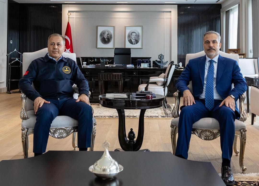 İçişleri Bakanı Yerlikaya Dışişleri Bakanı Fidan'ı Ziyaret Etti