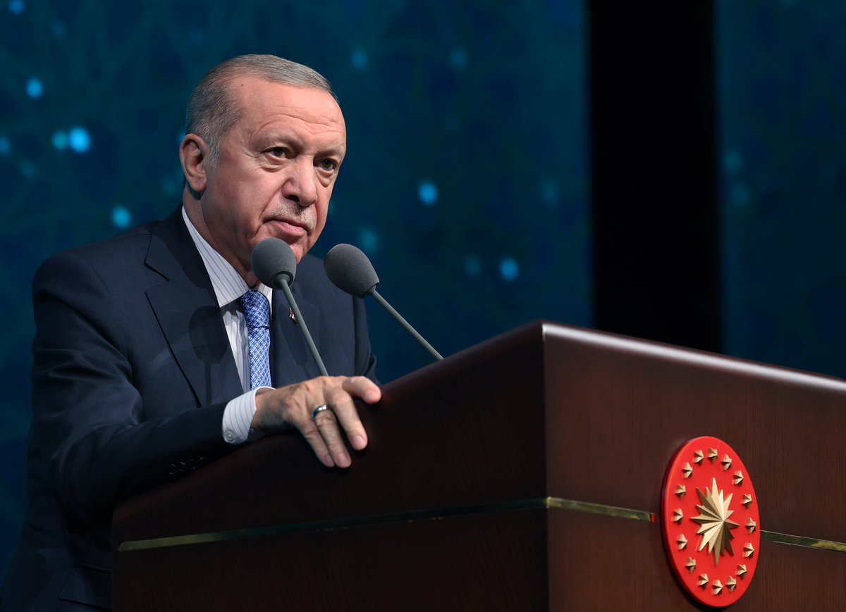 Cumhurbaşkanı Erdoğan'dan İstanbul'a Huzur Mesajı: 