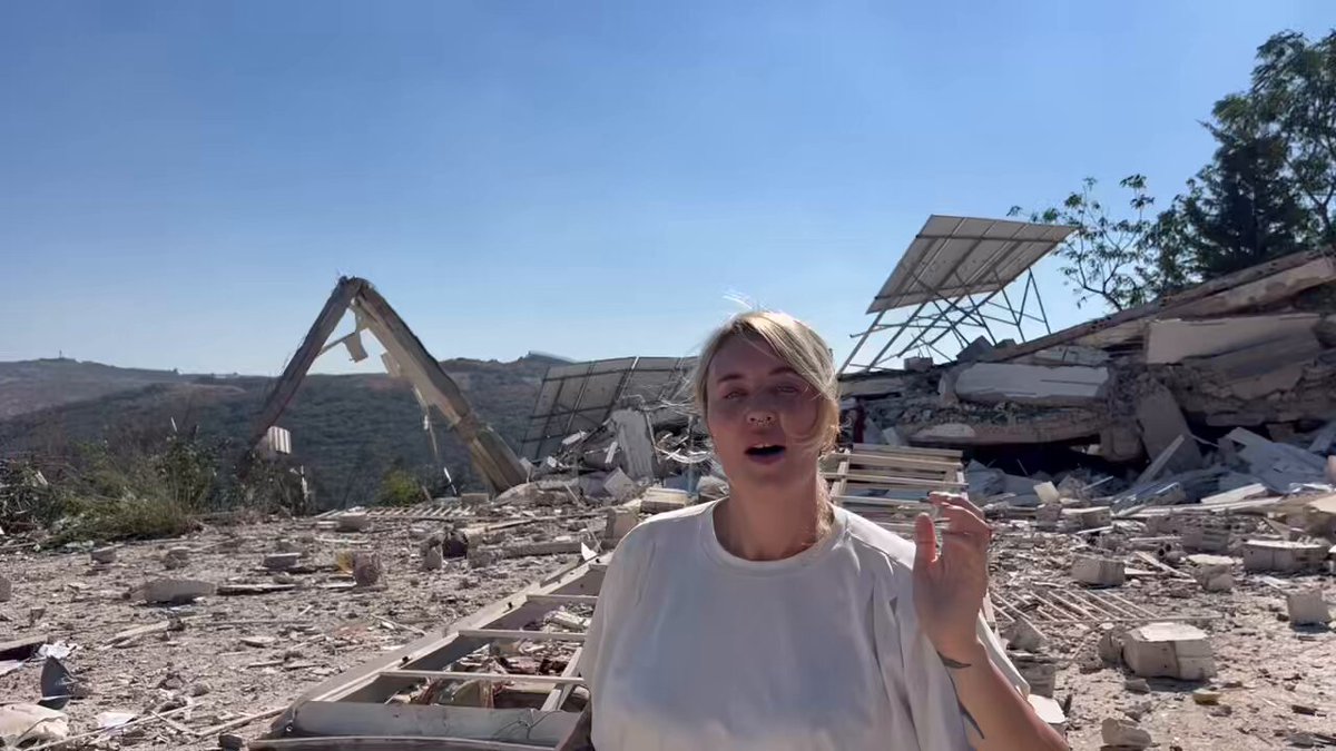 İsrail Saldırısında Lübnan'daki Engelli Çocuklar Okulu Hedef Aldı