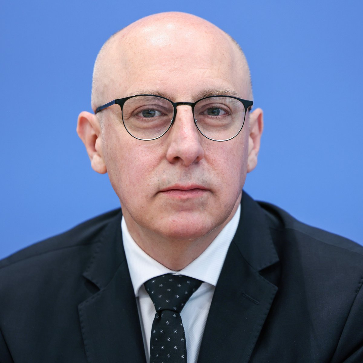 Almanya İç İstihbarat Teşkilatı'na İlk Defa Türk Kökenli Başkan