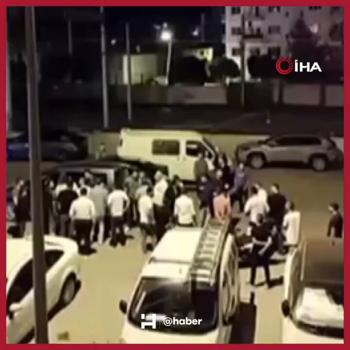 İzmir'de Düğünde Silah Sıkma İhbarı: Polise Saldırı