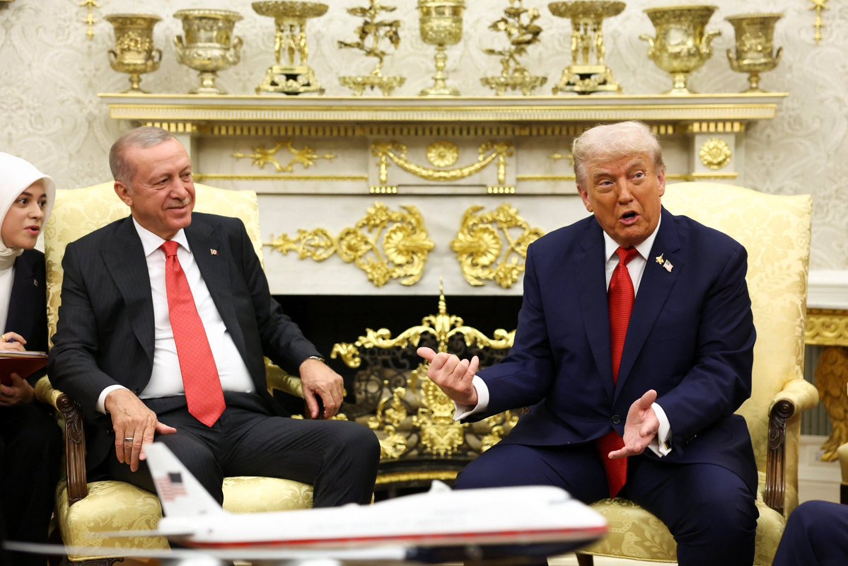 Trump'ın Mısır Ziyareti: Gazze Liderleri Zirvesi Düzenlenecek