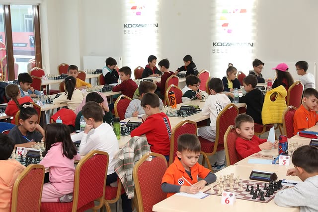Kocasinan'da Amatör Spor Haftası Satranç Turnuvası Başladı