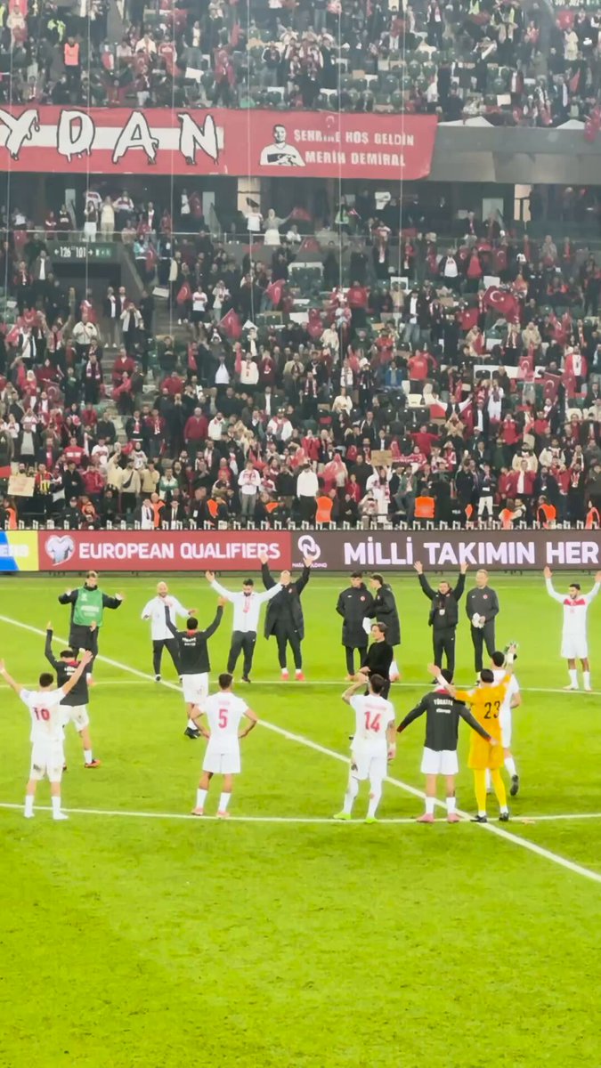 Kocaeli'de Maç Sonu Açıklamalarını Hakan Çalhanoğlu ve Vincenzo Montella Yaptı