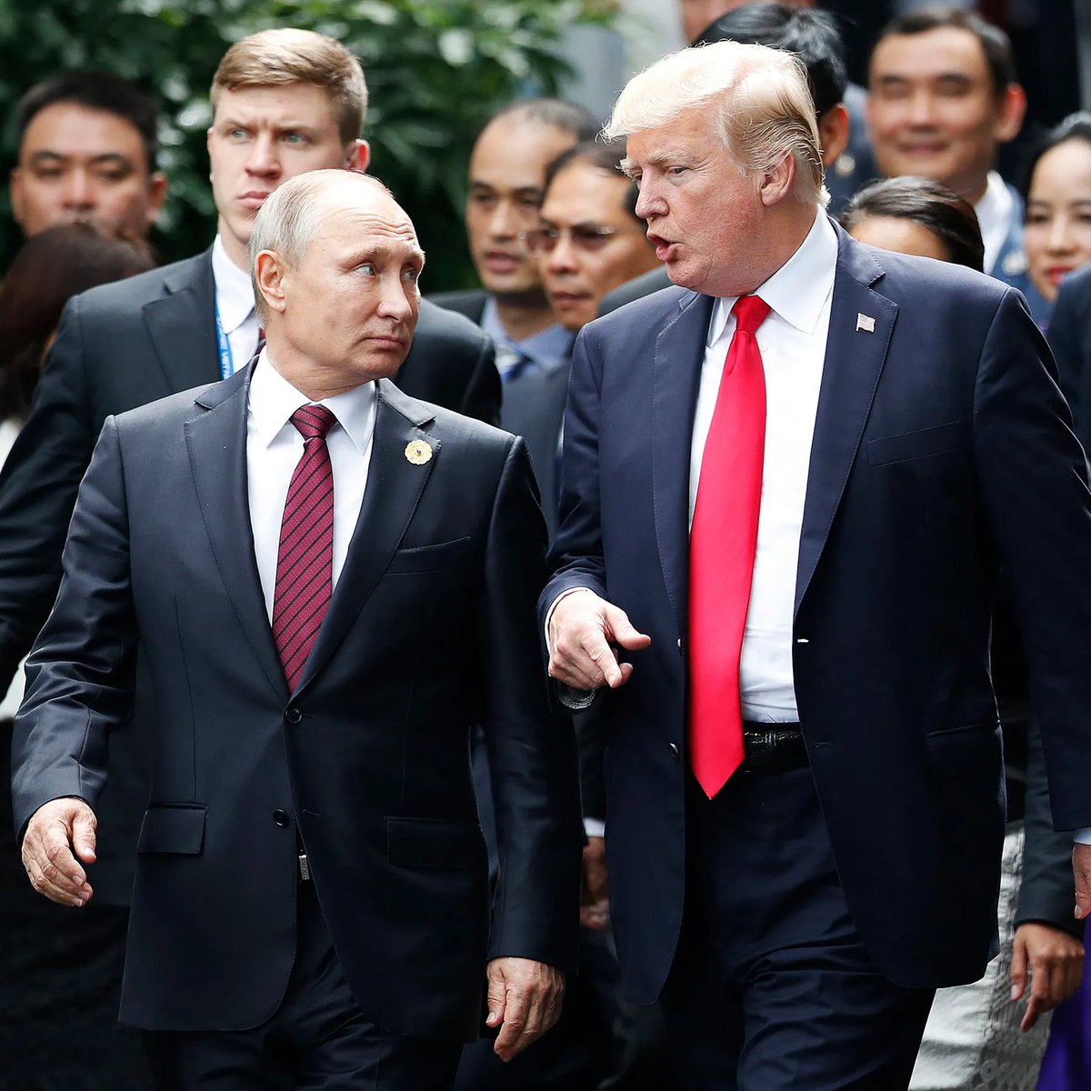 Trump ve Putin Budapeşte'de Bir Araya Geliyor