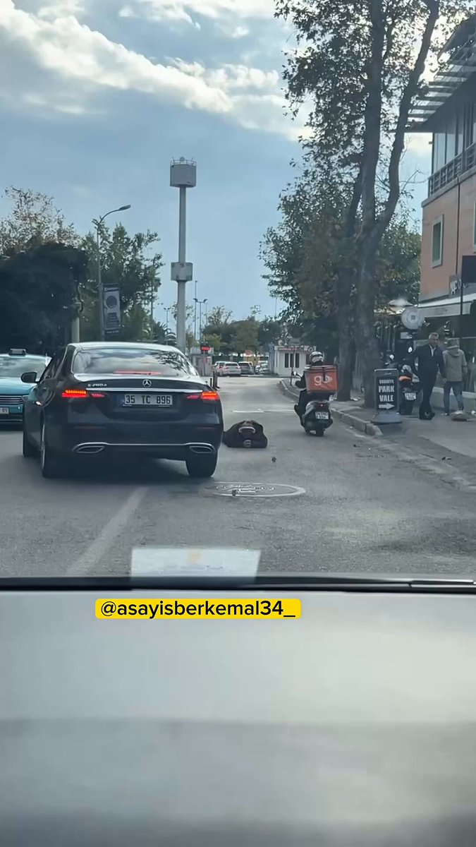 İstanbul'da Trafiği Engelleyen Reels Videosu Skandalı