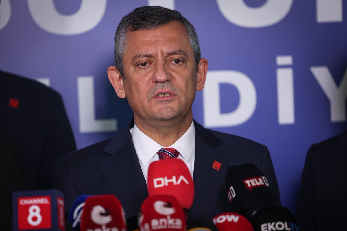 CHP Genel Başkanı Özgür Özel: 