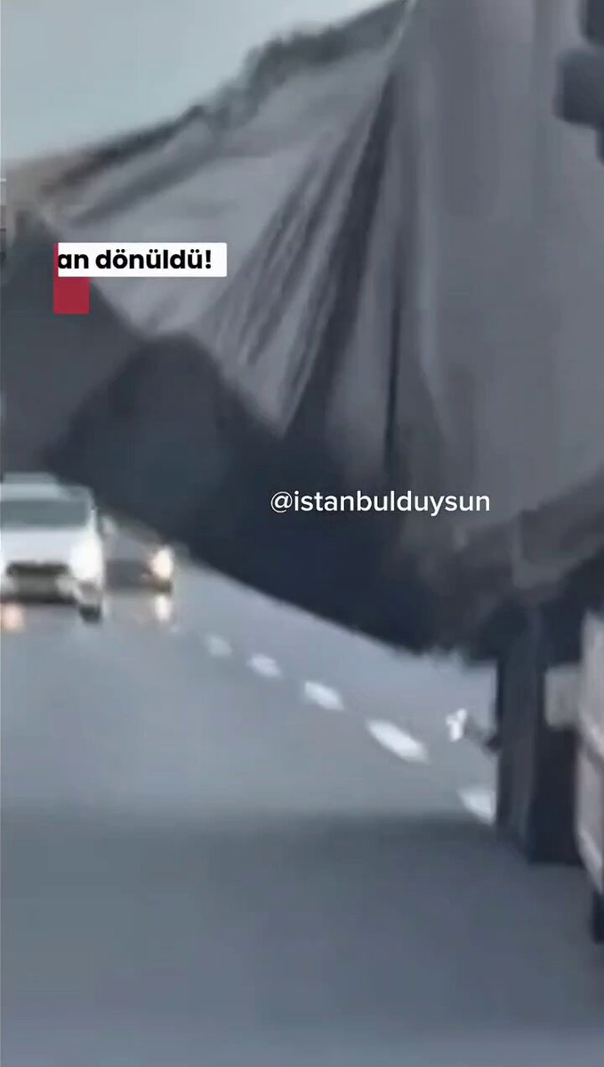 Kuzey Marmara Otoyolu'nda Alkollü TIR Şoförü Yükleri Yola Saçtı
