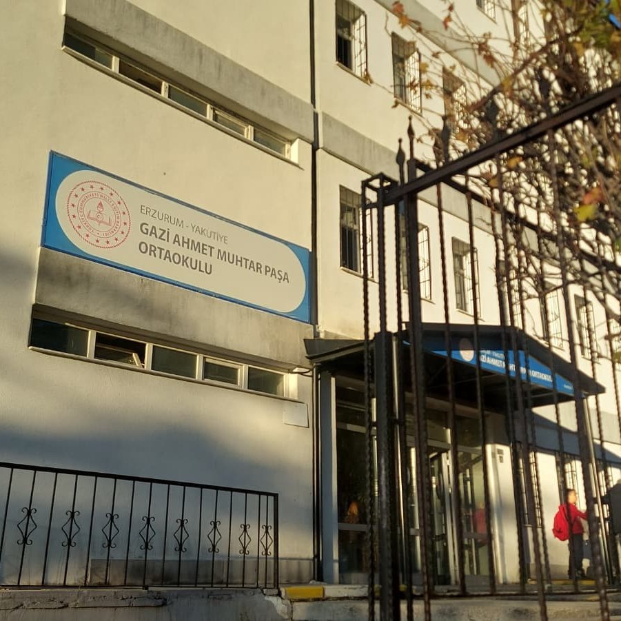 Erzurum'da Ortaokulda İzdiham: 24 Öğrenci Yaralandı